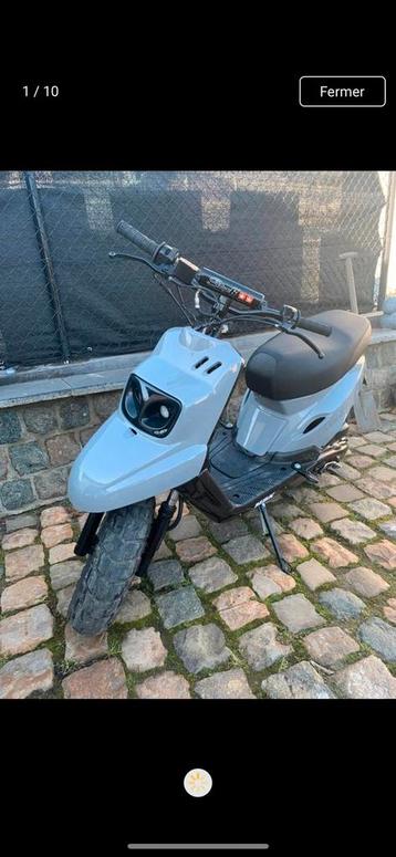 LIRE DESCRIPTION, Enlèvement, Comme neuf, Kymco
