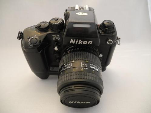 Nikon F4 avec objectif 28-70 3,8-4,5 et MB21, TV, Hi-fi & Vidéo, Appareils photo analogiques, Utilisé, Reflex miroir, Nikon, Enlèvement ou Envoi