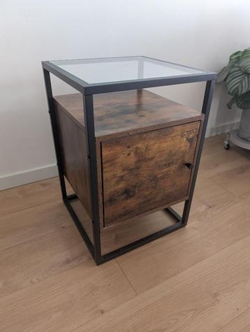 Table de nuit, Enlèvement, Comme neuf, 45 à 65 cm, 55 à 70 cm