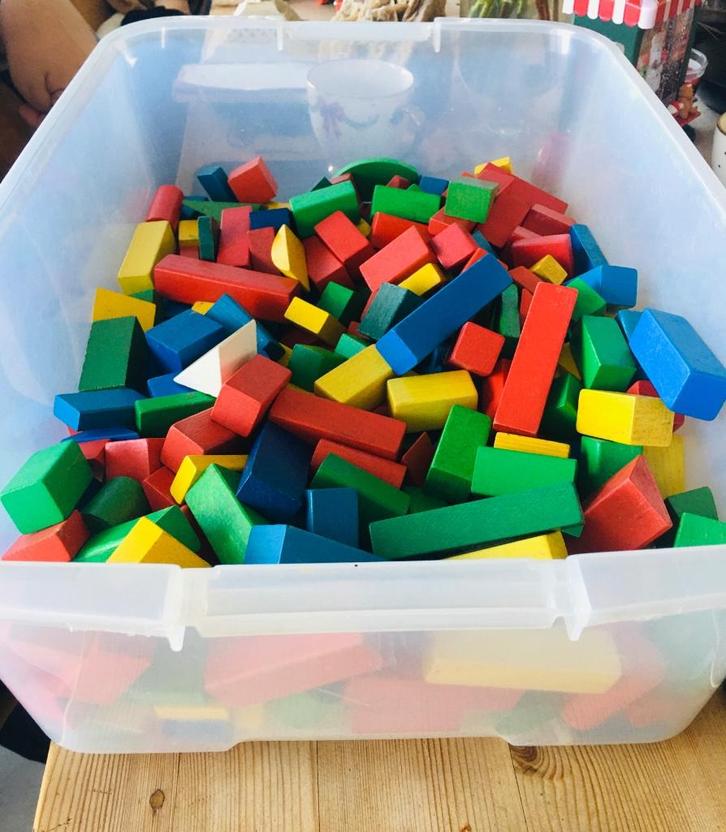 Groot lot met ca. 387 educatieve houten blokken, Kinderen en Baby's, Speelgoed | Houten speelgoed, Gebruikt, Ophalen