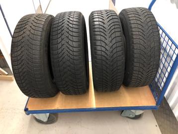 Pneus d'hiver Michelin disponible aux enchères