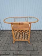 Prachtig rotan tafeltje, Ophalen, Gebruikt, Glas, 75 cm of meer
