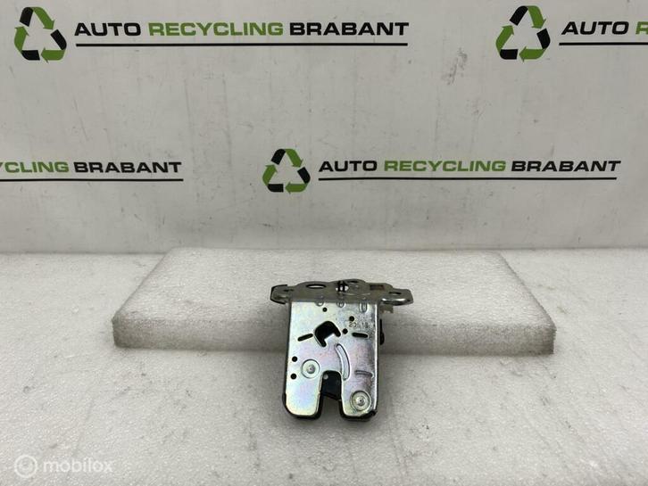 Achterklep Slotmechanisme Audi TT 8S ORIGINEEL 8R0827505, Auto-onderdelen, Klein materiaal, Audi, Gebruikt, Ophalen of Verzenden