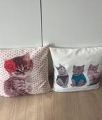 2 kussens met dierenprint, Huis en Inrichting, Woonaccessoires | Kussens, Ophalen, Zo goed als nieuw