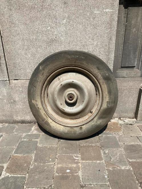 4 Jantes/roues de véhicule ancien type 2 CV 1950, Auto's, Citroën, Particulier, 2CV, Voorwielaandrijving, Ophalen
