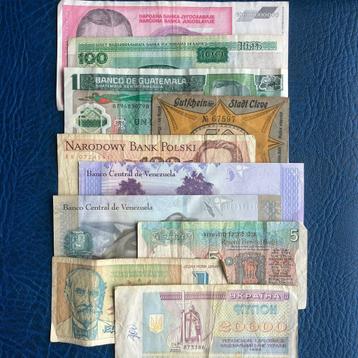 Lot 10 Different Banknotes - Various conditions 8