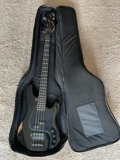 Sandberg California II VM 4 signature Oliver Riedel, Muziek en Instrumenten, Snaarinstrumenten | Gitaren | Bas, Zo goed als nieuw