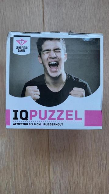 IQ puzzel beschikbaar voor biedingen
