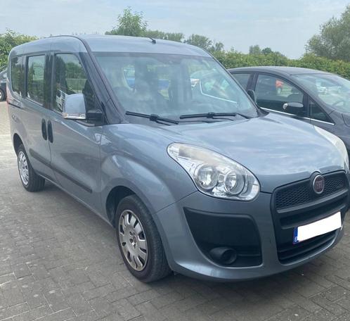 Fiat doblo 1.6 jtd Aut. 113000 km 5 places 09/2014, Autos, Fiat, Entreprise, Achat, Doblo, ABS, Airbags, Air conditionné, Ordinateur de bord