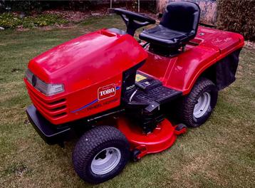 sterke zitmaaier Toro met Briggs&Stratton V-twin  beschikbaar voor biedingen