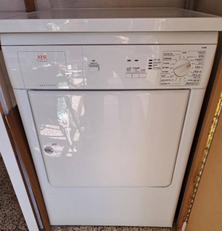 Droogkast AEG / Electrolux - Lavatherm, Elektronische apparatuur, Droogkasten, Gebruikt, Luchtafvoer, Voorlader, 4 tot 6 kg, Minder dan 85 cm