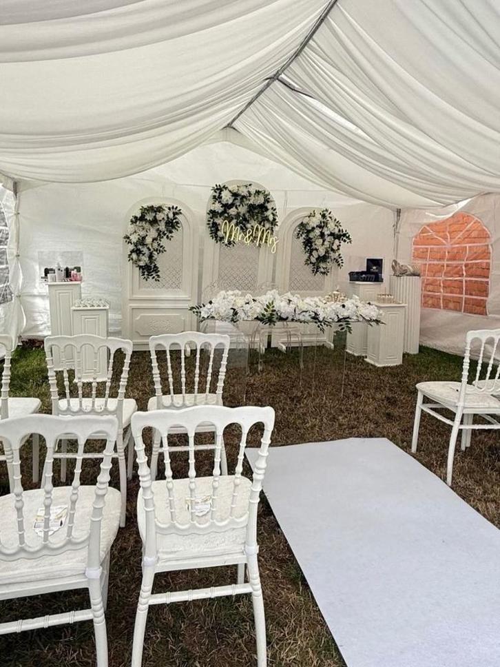 Tent te huur – ideaal voor feestjes & events!, Hobby en Vrije tijd, Feestartikelen | Verhuur, Gebruikt, Ophalen