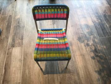 Kinderstoelen  beschikbaar voor biedingen