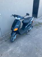 piaggio zip rst, Fietsen en Brommers, Scooters | Piaggio, Ophalen, Zo goed als nieuw, Zip