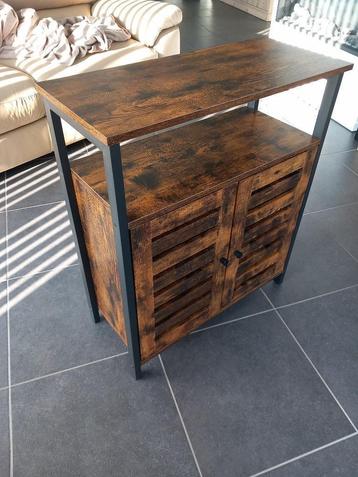 KAST 80X70X30CM beschikbaar voor biedingen