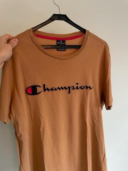 Chemise Champion comme neuve, Vêtements | Hommes, T-shirts, Comme neuf, Taille 52/54 (L), Brun, Enlèvement
