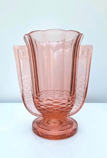Art deco vaas Romeo Luxvalserie Val Saint Lambert beschikbaar voor biedingen