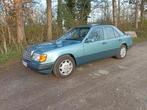 Mercedes 250D W124 1991 148000 km, Auto's, Oldtimers, 2500 cc, 4 deurs, Achterwielaandrijving, Elektrische ramen