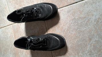 lot dames  schoenen  mt 40  hush puppies ,gabor ea beschikbaar voor biedingen