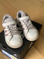 Sportschoenen Adidas meisjes Maat 28, Kinderen en Baby's, Meisje, Gebruikt, Ophalen of Verzenden, Sportschoenen