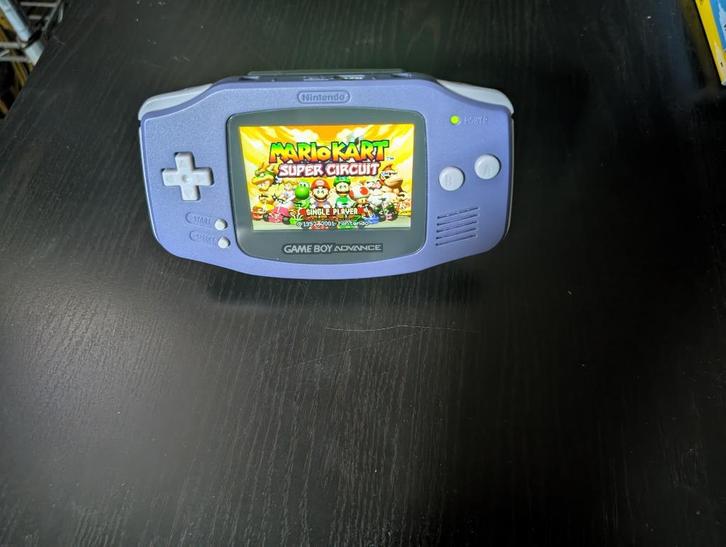 Game Boy Advance (GBA) IPS "Nintendo" mauve/purple, Games en Spelcomputers, Spelcomputers | Nintendo Game Boy, Zo goed als nieuw