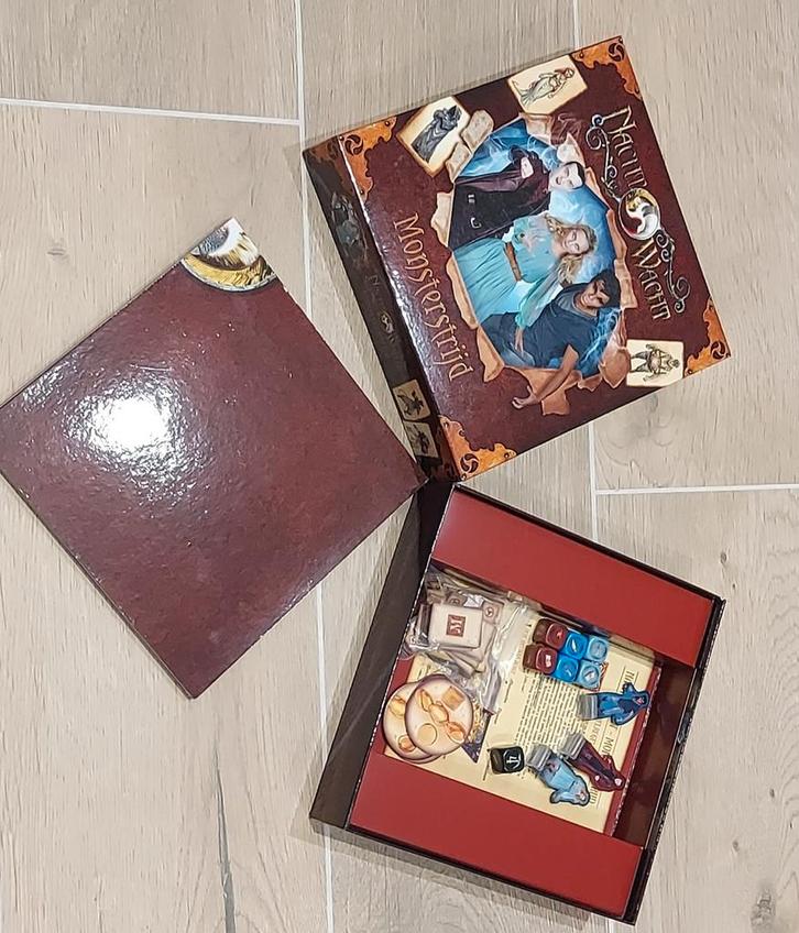 Nachtwacht : Monsterstrijd, Hobby en Vrije tijd, Gezelschapsspellen | Bordspellen, Gebruikt, Ophalen
