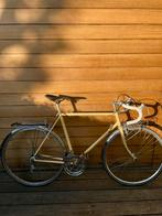 Beige vintage racefiets/koersfiets, Fietsen en Brommers, Fietsen | Racefietsen, Ophalen, Zo goed als nieuw