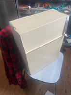 Vintage Hangkastje / Medicijnenkastje Retro, Huis en Inrichting, Badkamer | Badkamermeubels, Minder dan 50 cm, Gebruikt, Overige typen