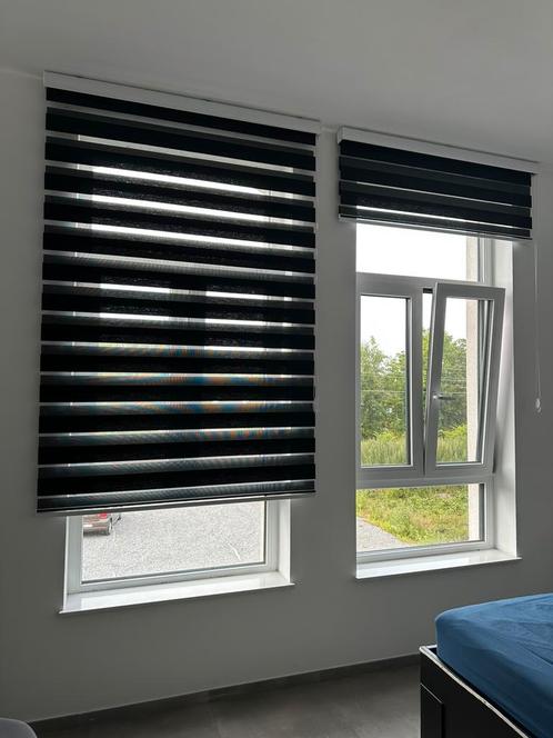 6 Store jour/nuit de teinte noir, Huis en Inrichting, Stoffering | Gordijnen en Lamellen, Zo goed als nieuw, Zwart, Ophalen