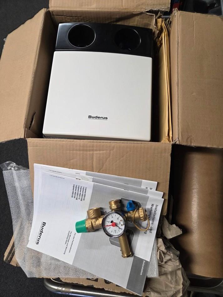 Pompgroep Buderus Logasol KS 0105, *NIEUW*, Doe-het-zelf en Bouw, Verwarming en Radiatoren, Nieuw, Overige typen, Ophalen of Verzenden