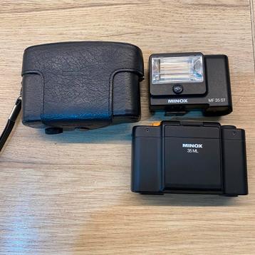 Minox 35 ML, + flash *zo goed als nieuw beschikbaar voor biedingen