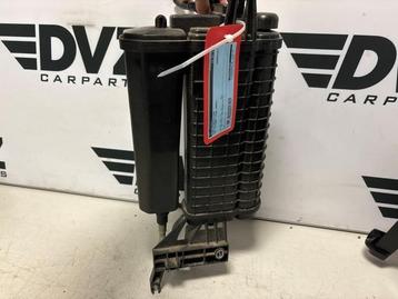 Koolstoffilter van een Volkswagen Tiguan beschikbaar voor biedingen