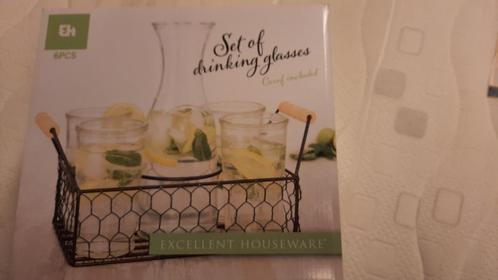 Mooie set van 4 glazen en karaf met metalen houder, Verzamelen, Glas en Drinkglazen, Nieuw, Ophalen of Verzenden