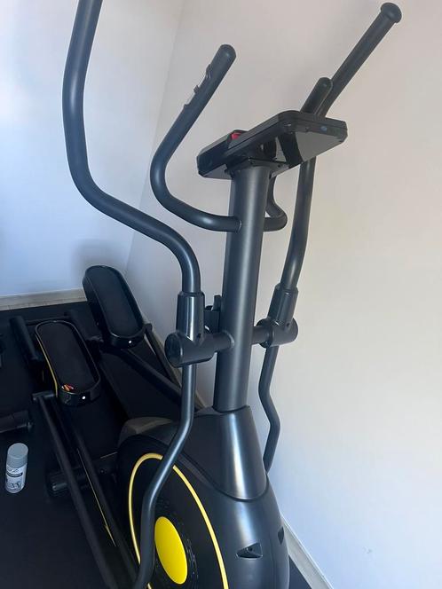 Crosstrainer - Focus Fitness Senator iPlus, Sport en Fitness, Fitnessapparatuur, Zo goed als nieuw, Crosstrainer, Ophalen