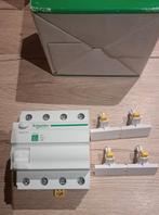 Schneider Differentieel 4P-40A, Type A 300mA, Ophalen of Verzenden, Zo goed als nieuw, Overige typen