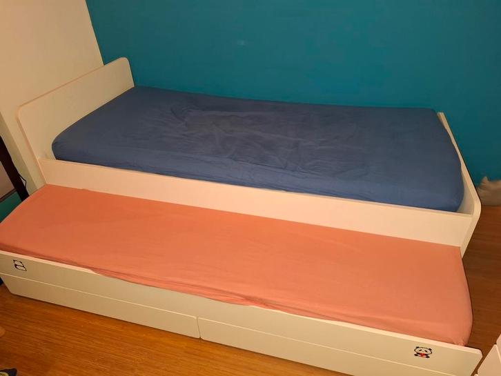 1-persoonsbed + onderbed met lade's + 2 matrassen, Huis en Inrichting, Slaapkamer | Complete slaapkamers, Zo goed als nieuw, Ophalen