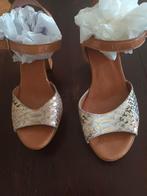 Nieuw paar zomerschoenen "WONDERS" n, Ophalen of Verzenden, Zo goed als nieuw