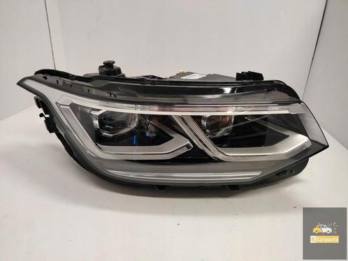 VW Tiguan II Lift IQ Lichtmatrix rechterlamp Ideaal, Auto-onderdelen, Verlichting, Volkswagen, Gebruikt
