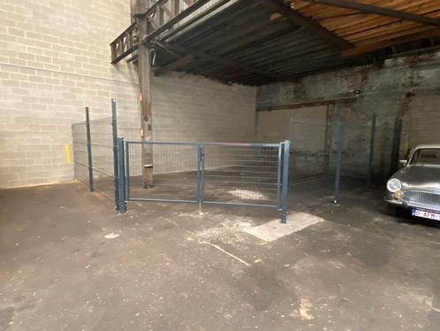 Surface de parking/stockage à louer, Immo, Garages en Parkeerplaatsen, Provincie Luik