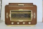 Zeer mooie radio met PU., Antiek en Kunst, Ophalen