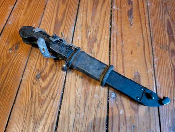 baïonnette AK, Allemagne de l'Est beschikbaar voor biedingen