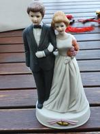 Statue de mariés de biscuit, Enlèvement ou Envoi