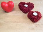 Te koop 2 harten + kaars in hartvorm, Ophalen of Verzenden, Zo goed als nieuw, Kaars, Rood