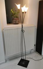 Vloerlamp met 3 lampenkappen van Murano-glas, Huis en Inrichting, Lampen | Vloerlampen, Ophalen, Stylisé - art moderne - art déco
