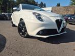 ALFA ROMEO MITO 99 000KM AVEC GARANTIE 1 ANS  A SAISIR, Auto's, Alfa Romeo, Stof, 4 cilinders, 1396 cc, Wit