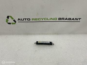 Antenne Versterker Audi A1 8X ORIGINEEL 8X0035225D beschikbaar voor biedingen