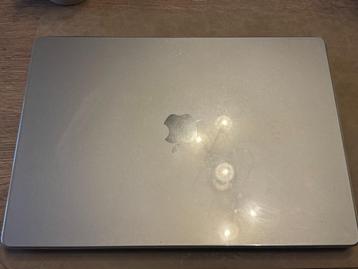 Macbook Pro 16 inch beschikbaar voor biedingen