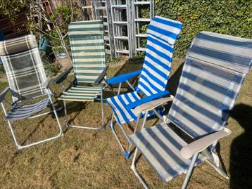 Kampeer stoelen beschikbaar voor biedingen