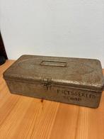 Oude Gereedschaps kist, Enlèvement, Utilisé