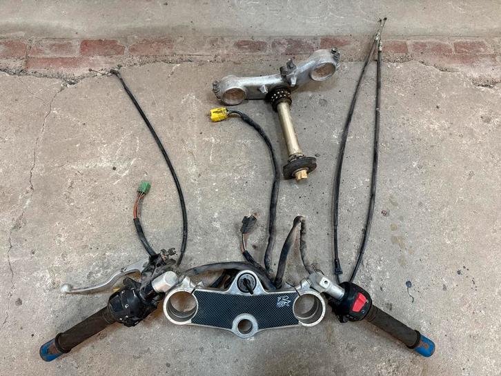 Suzuki gsxr 1993 onderdelen voor schokdempers, Motoren, Onderdelen | Suzuki, Gebruikt, Ophalen